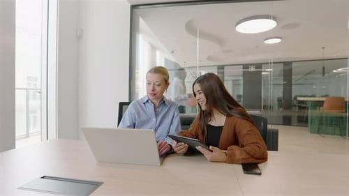 Engaging in Collaborative Teamwork Within a Modern and Dynamic Office Setting Environment