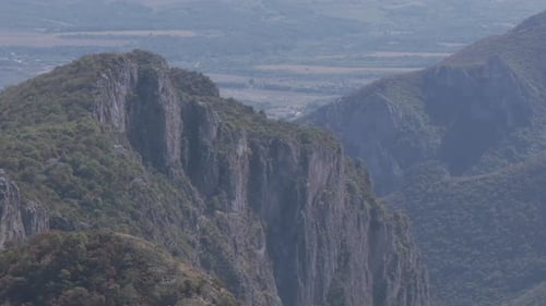 Falaises majestueuses de Vratsa