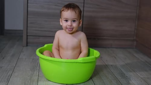 мальчик мальчик обнаженный