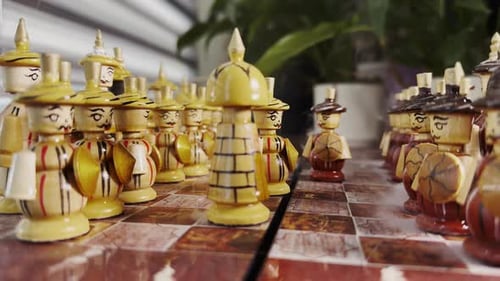 Tablero de ajedrez tradicional japonés con forma de soldado 8