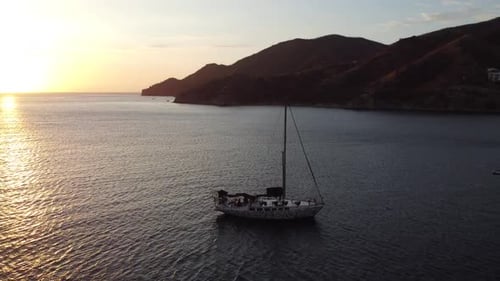 Yacht Moving Slowly Near Rocky Coast Hd