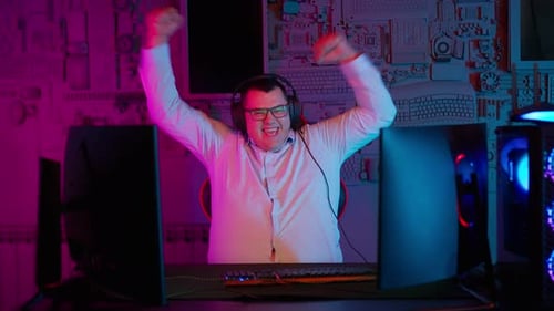 Gamer Hands Up