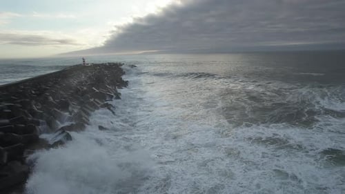 Crashing Waves