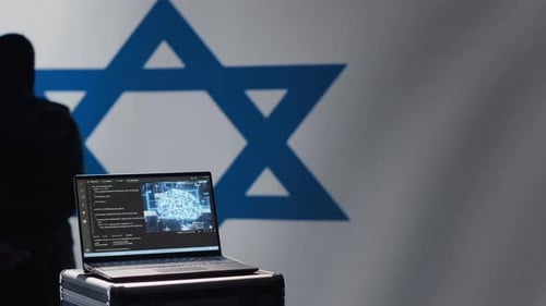Un technicien travaillant pour le Mossad crée des comptes de robots d'intelligence artificielle