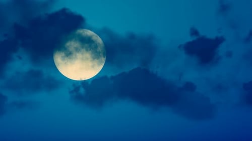 Full Moon Moving Clouds Night Sky Timelapse Background