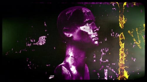Grungy, verzerrter Filmeffekt mit drehbarem Mannequinkopf