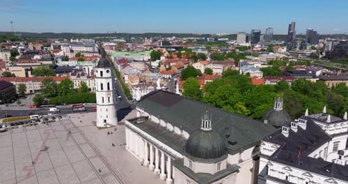 Aerial Pullback Reveals Vilnius Cathedral and Square Downtown