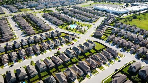 Breathtaking And Beautiful View Of Real Estate