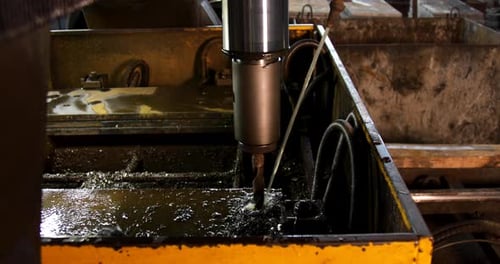 Steel plates drilling automated machine