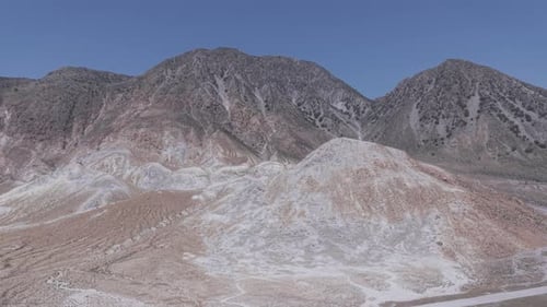 Petit cratère Polyvotis à Nisyros, Grèce - Vue aérienne