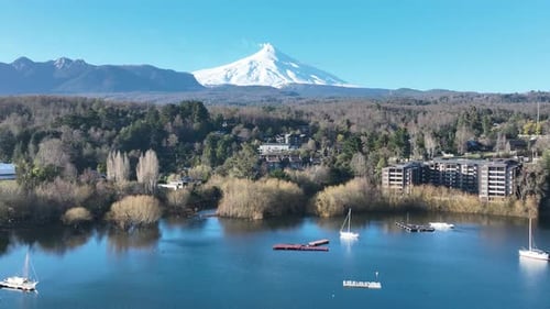 Péninsule de Pucon à Los Lagos au Chili.