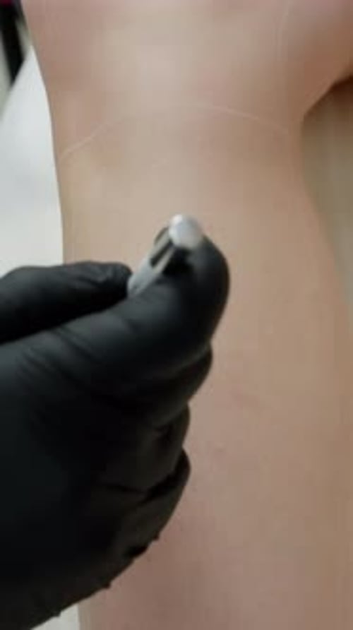 Leg receiving medical treatment in a clinic