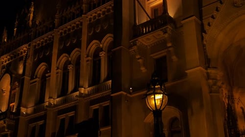 Street Lamps on Parliament Facade