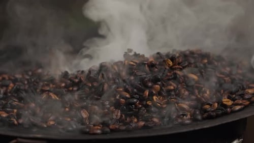 Roasting Coffee Beans with Smoky Aroma