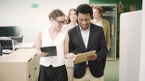 Business Meeting and Collaboration in Modern Office Emphasizing Teamwork and Corporate Environment