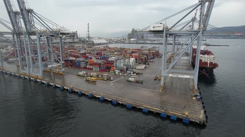 Luftcontainerhafen