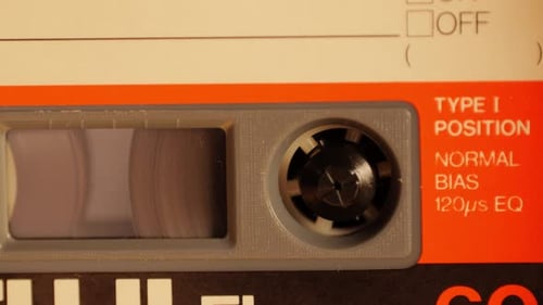 Retro-Radio-Kassettenrekorder, Audiokassette, Nahaufnahme, Musik hören, altes Radio, Boom Box Player, Makro