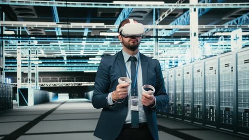 Data Center Computer Scientist Uses VR Headset Tech to Visualize System Errors