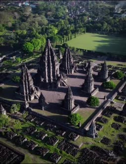 Vue aérienne du complexe du temple de Prambanan à Yogyakarta, Indonésie
