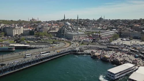 Luftüberflug nähert sich der Süleymaniye-Moschee in Istanbul, Türkei