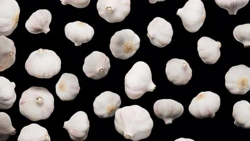 Seamless Floating Garlic on Alpha