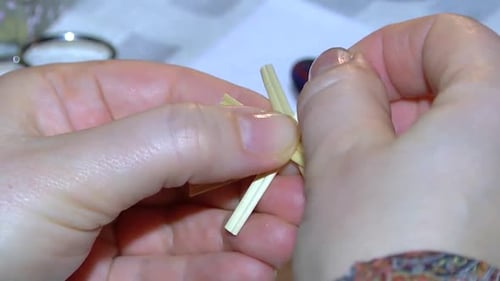 Paille en paille, symbole du soleil