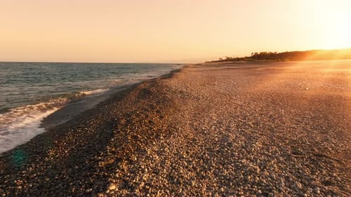 Sandstrand bei Sonnenaufgang