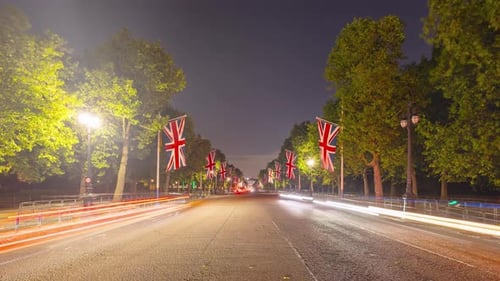 Time Lapse of traffic on the road leading to Buckingham Palace in London