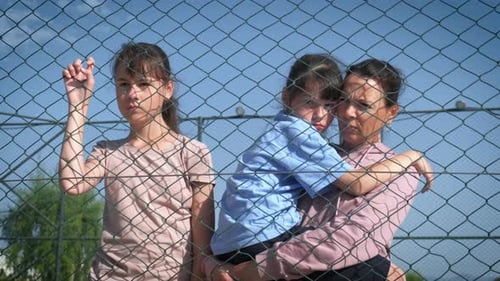 Familie von Flüchtlingsfrauen in einem Flüchtlingslager