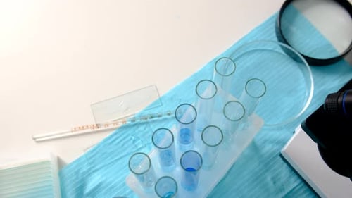 Wasserforschung im Labor Selektiver Fokus