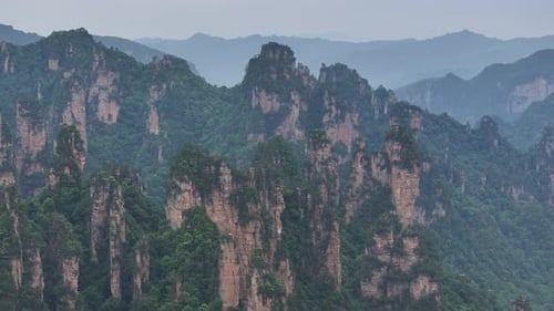 Stunning Avatar Mountains of Zhangjiajie - 4K Drone Video