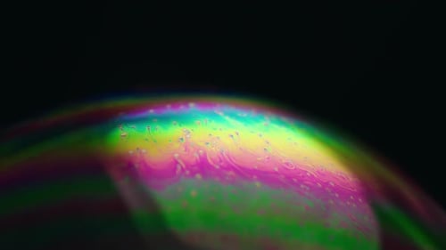 Soap bubble with smoothly rotating color levels