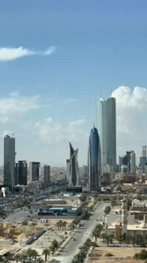 Vista aérea da capital da Arábia Saudita, Riade 4k