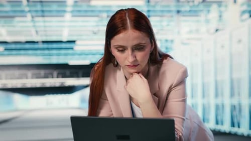 Utilisation d'un équipement portable et d'une programmeuse dans la salle des serveurs