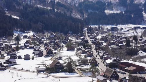 Shirakawa-go Weitblick auf das Bergdorf in Gifu, Japan