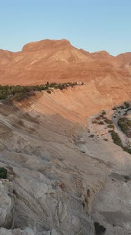 Lever de soleil sur la mer Morte en Israël