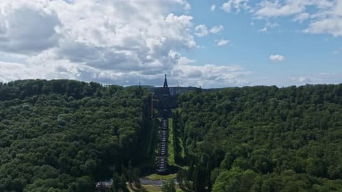 Vue aérienne du monument d'Hercule à Kassel, Allemagne