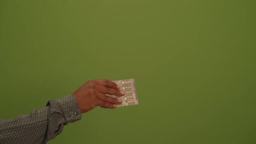 A Green Background That Features a Subtle Texture for a Pleasing Visual Effect and Vibe