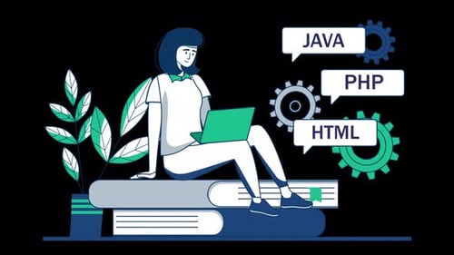 Junge Frau arbeitet am Laptop mit Programmiersprachen.