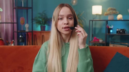 Young Woman Freelance Worker Call Center Support Service Operator Helpline Having Talk with Client