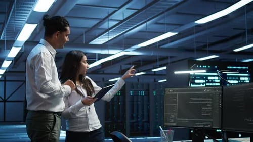 Technical Team Uses Replaceable Tablet for Server Farm Work for Screen Replacement
