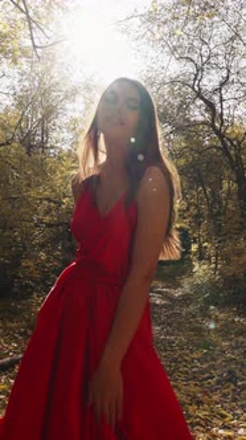 red dress value There's red and then there's Valentino red. Valentino has used the color red since the 1960s, and it became one of the house's most recognizable signatures The specific shade, often referred to