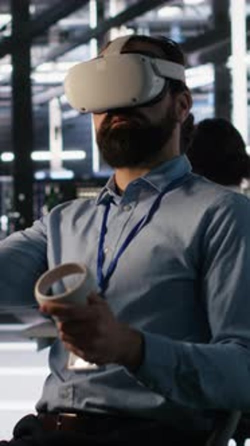 Vertical Video Admin Using VR Headset in Data Center to Update Server Tech