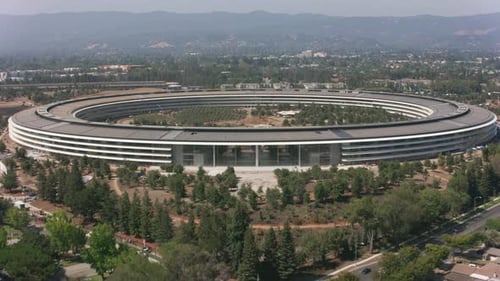Купертино, Калифорния, около 2017 г., вид с воздуха на Apple Park, новую штаб-квартиру Apple Inc.