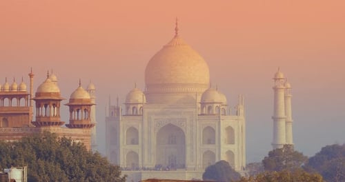 Taj Mahal In Agra Uttar Pradesh India Sunset Dusk Of Taj Mahal Seven World Wonders Fabulous Taj