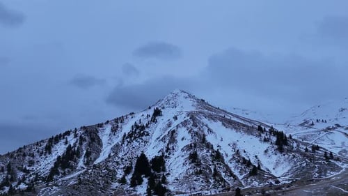 Montaña nevada, cima de montaña, clima frío, belleza de la gama Helmos 4K
