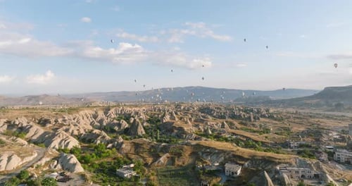 Heißluftballons über Kappadokien, Türkei — ein Farbteppich