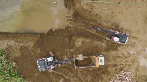 Início do projeto de vista aérea: primeiras máquinas pesadas e de concreto