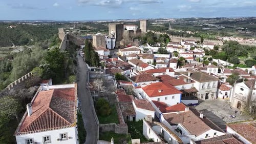 Panorama d'Obidos à Obidos dans le district de Leiria au Portugal.