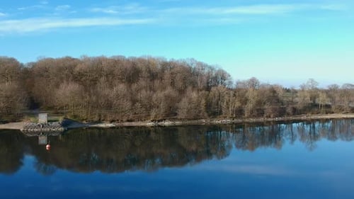 Beautiful landscape reflecting on a lake